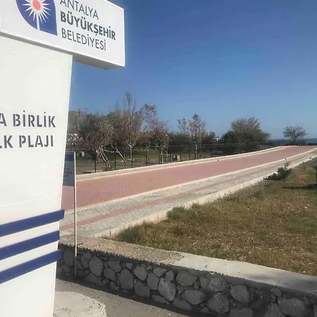 Lägenhet Avullar Palace Mit Pool In Antalya